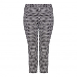 CHALOU Black and White cropped Trousers - Plus Size Collection