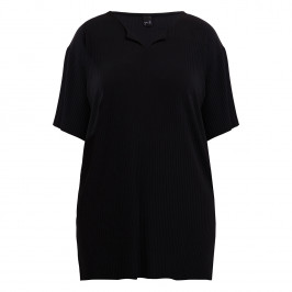 Yoek Plisse Tunic Black  - Plus Size Collection