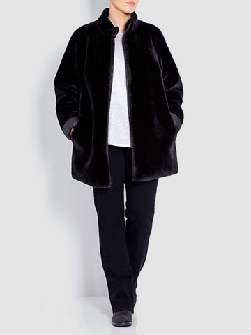 Persona reversible eco-shearing black coat