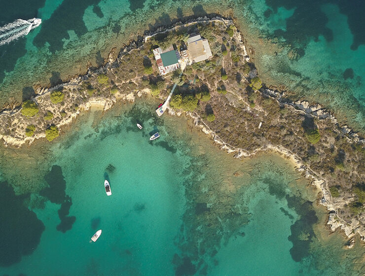 Summer Fashion for Island Hopping